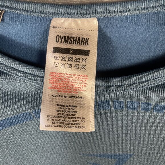 Gymshark Crop Top Long Sleeve Athletic Top Blue Size Small Cut Out Back - Picture 3 of 5
